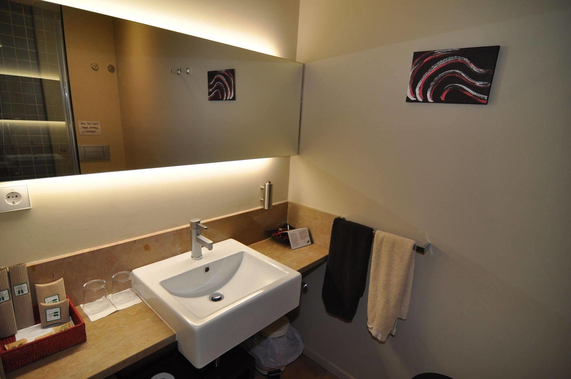 Hostal De Cabrit 산트 마테우 외부 사진
